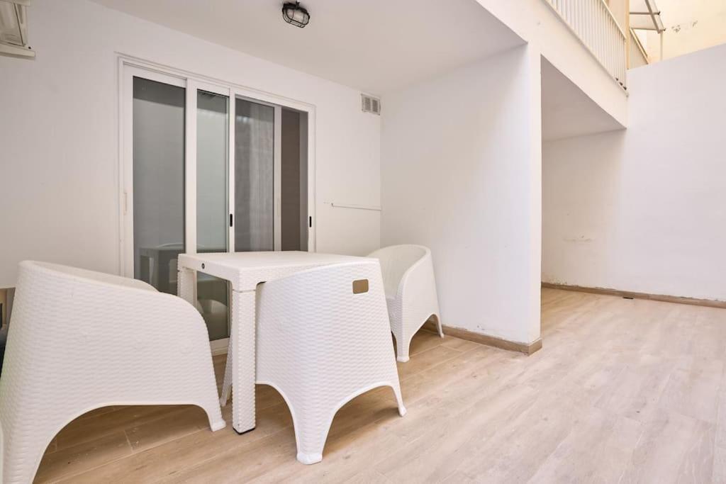 Urban Front - Walking Distance From Paceville And St George Bay Beach Is-Swieqi Экстерьер фото